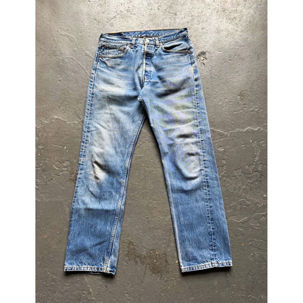 Vintage 90s Levi’s 501xx Men’s Faded Blue Denim Jeans Button Fly Made in USA